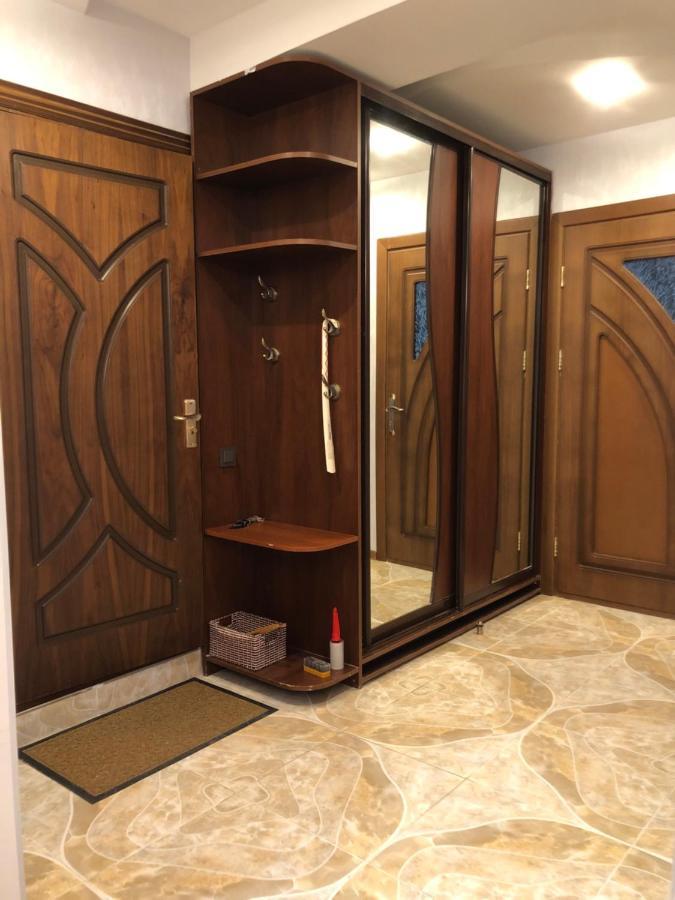 Stylish Apartments In The Heart Of The City! Tashkent Exterior photo